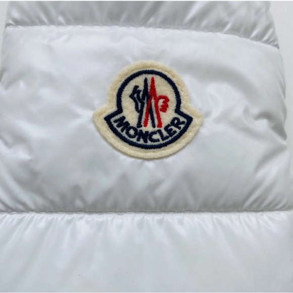 Authentic “Moncler Niveler” Sunglasses with original cloth and case - Picture 6 of 8